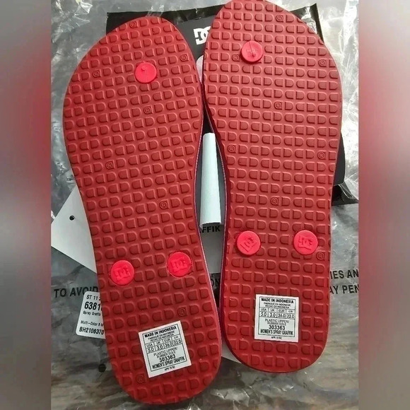 DC~SPRAY GRAFFIK LIGHTWEIGHT FLIP-FLOPS - Picture 5 of 12